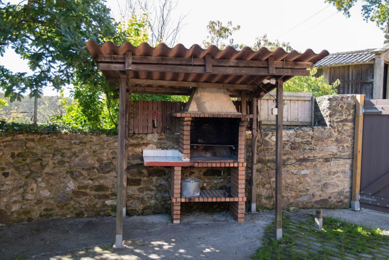 Casa Fonte Do Barro Spa Opcional, De Pago Villa Santiago de Compostela Ngoại thất bức ảnh